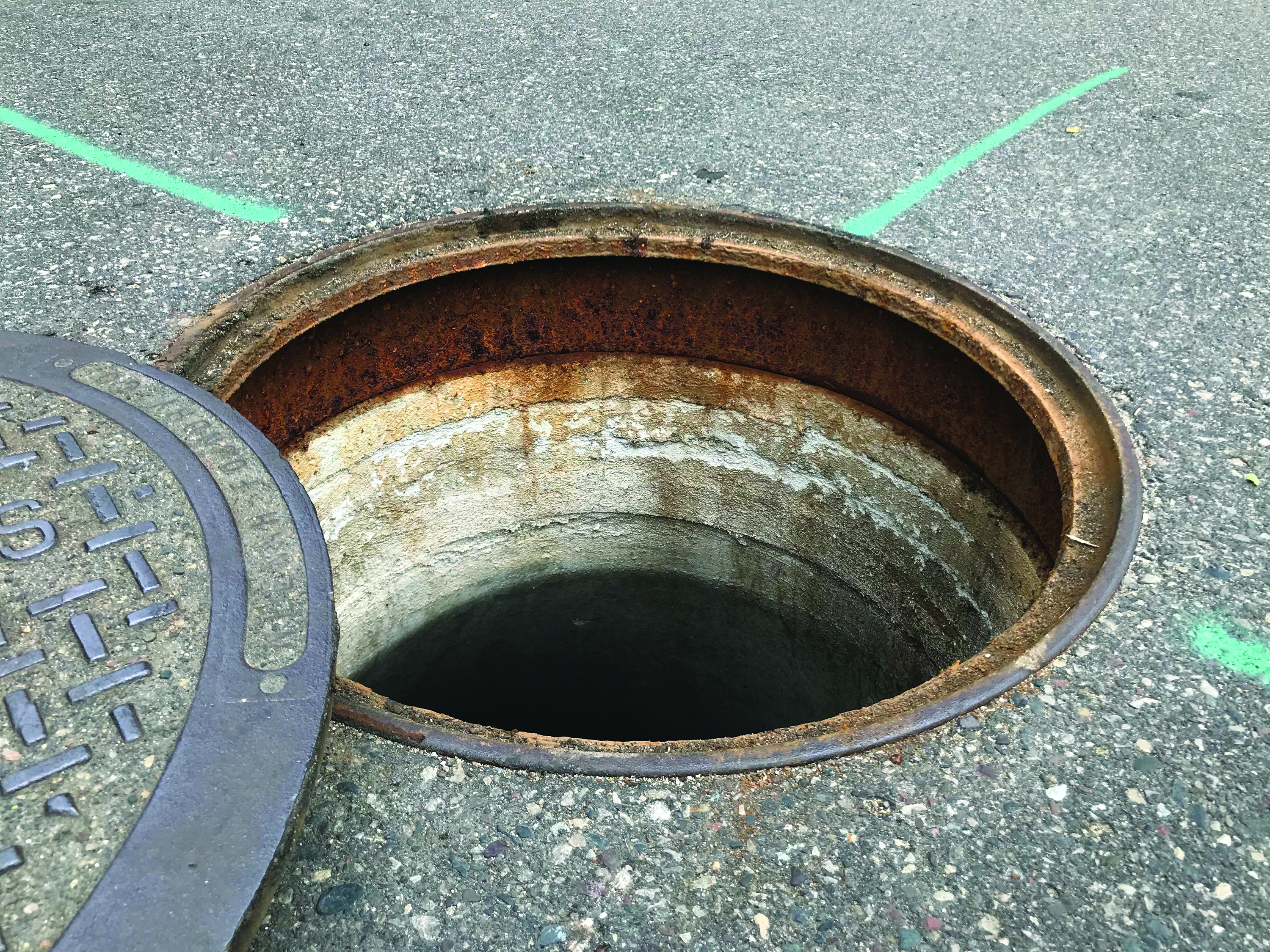 15b Maintenance Hole Chimney